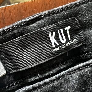 KUT from the Kloth Black Raw Hem Skinny Jeans Size 4